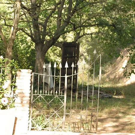 Деревянный коттедж Vi L'art Wine - Only Adults *