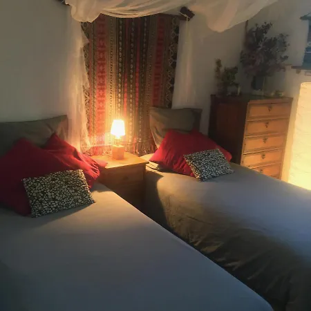 Деревянный коттедж Vi L'art Wine - Only Adults