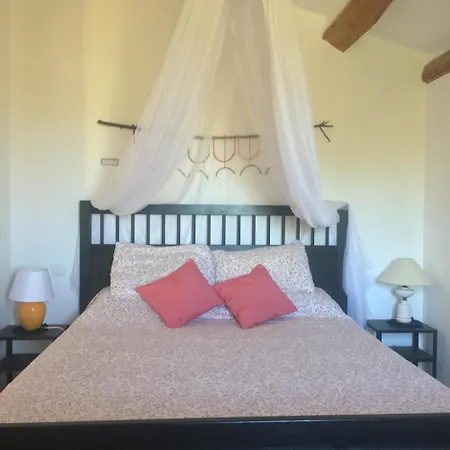 Деревянный коттедж Vi L'art Wine - Only Adults