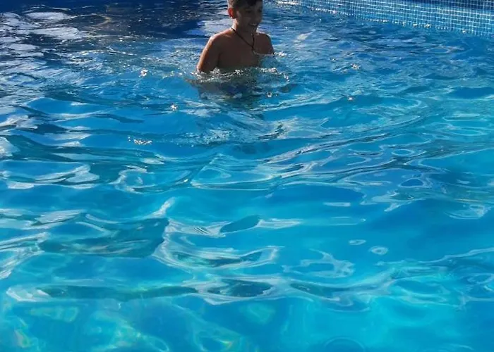 Lodge Vi L'art Wine - Only Adults *